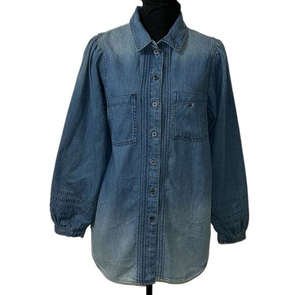 American Eagle Outfitters Denim Puff Sleeve Button Down Blue Top(Size Medium) - Picture 1 of 12